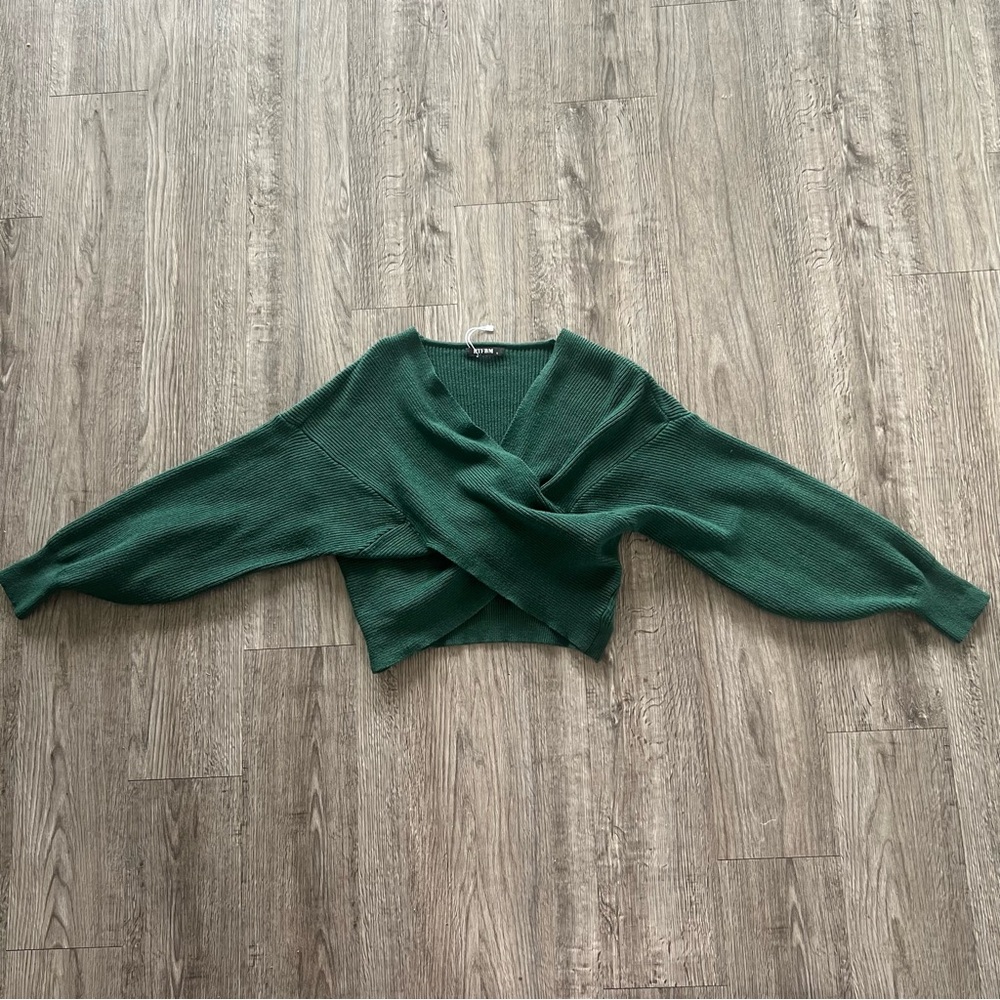 Emerald Green Cropped Sweater - image 7